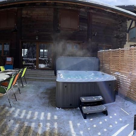 布尔格圣皮埃尔La Grange A Coco Avec Jacuzzi别墅 外观 照片